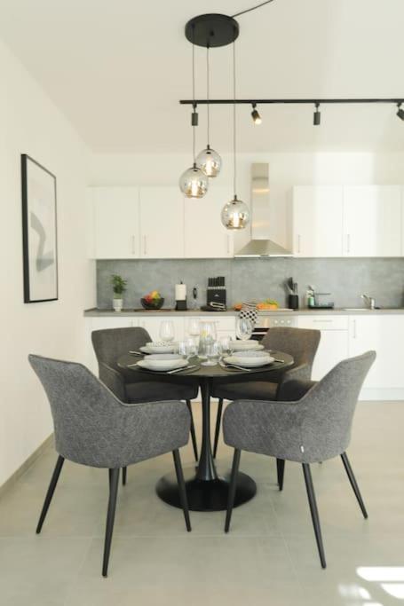 Timetidy III Apartment ฮ็อคไฮม์ อัม ไมน์ ภายนอก รูปภาพ